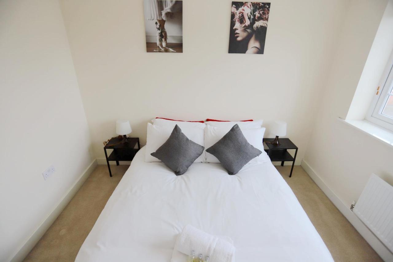 Ferienwohnung Easytravel Luxury Nec/Airport 3 Beds House Birmingham Exterior foto