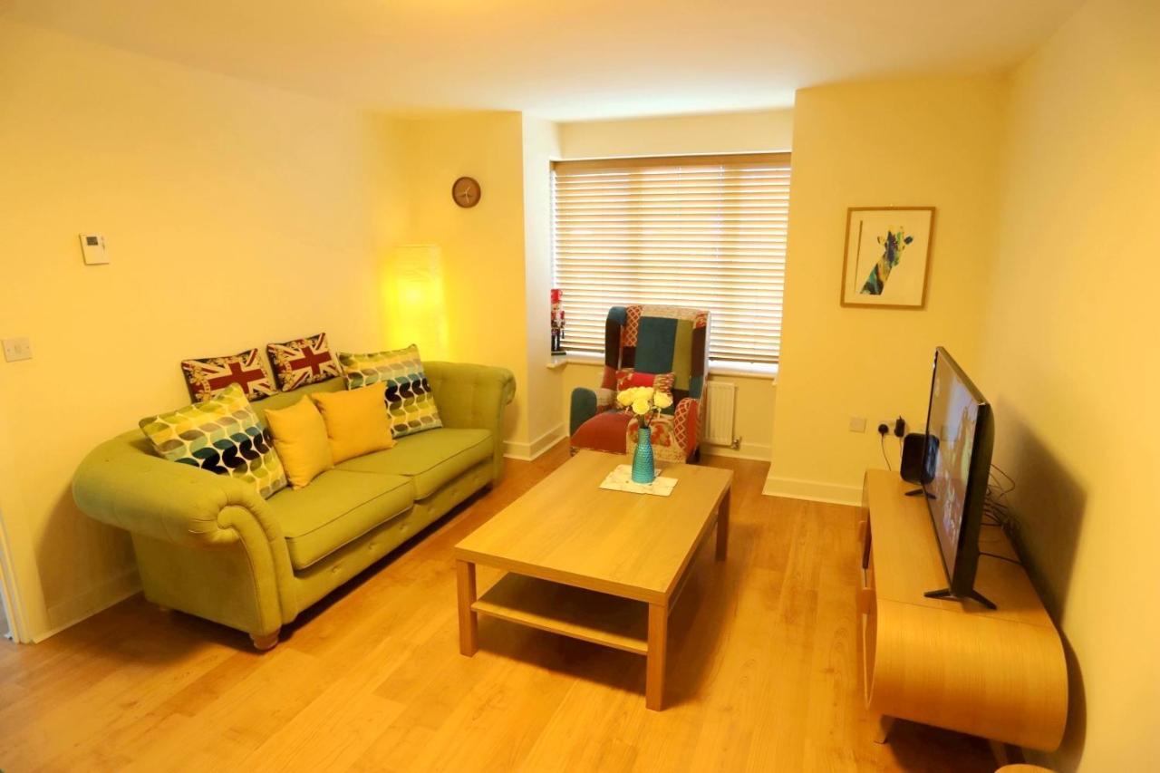 Ferienwohnung Easytravel Luxury Nec/Airport 3 Beds House Birmingham Exterior foto